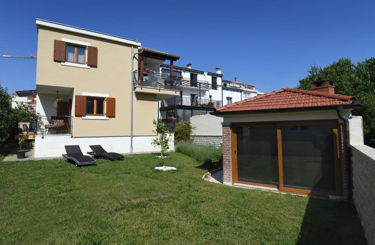 Apartments Camellia Zadar Exterior photo