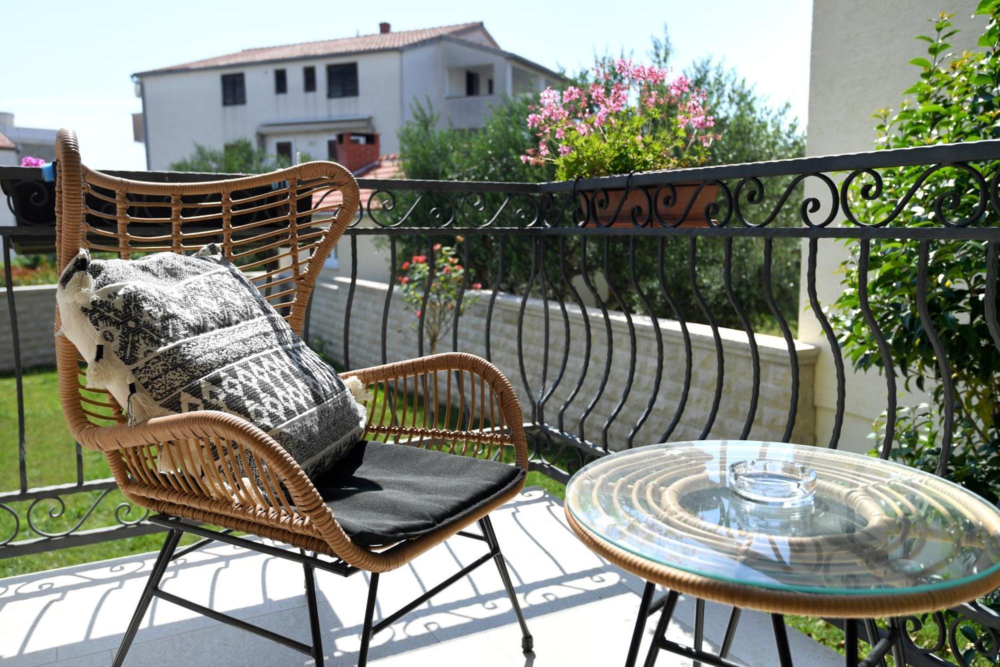 Apartments Camellia Zadar Exterior photo